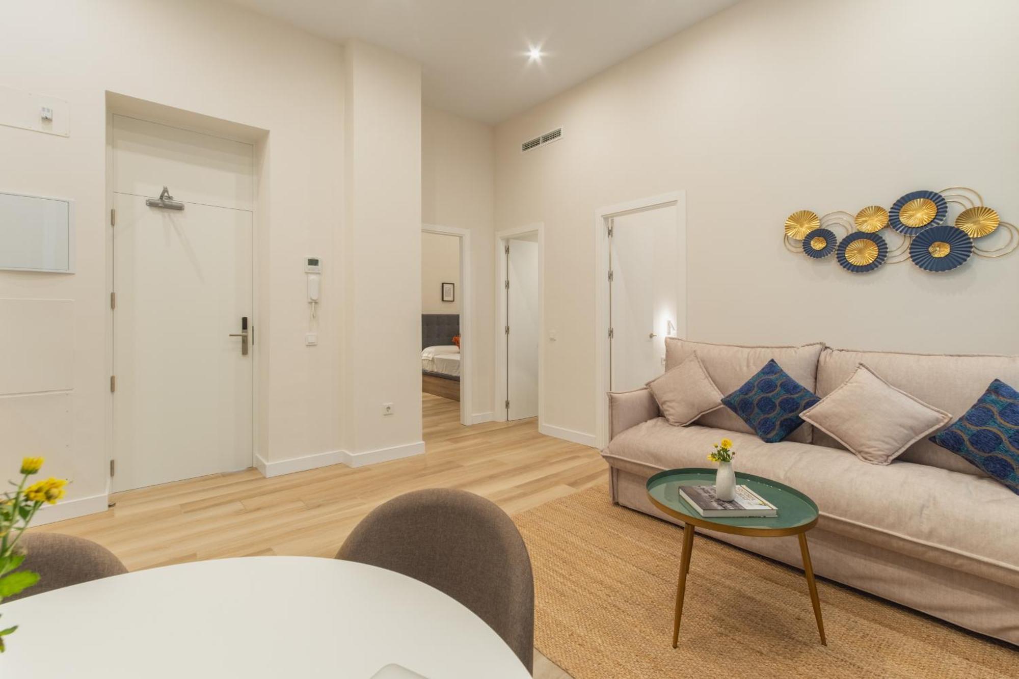 Qe Apartments Кадис Экстерьер фото