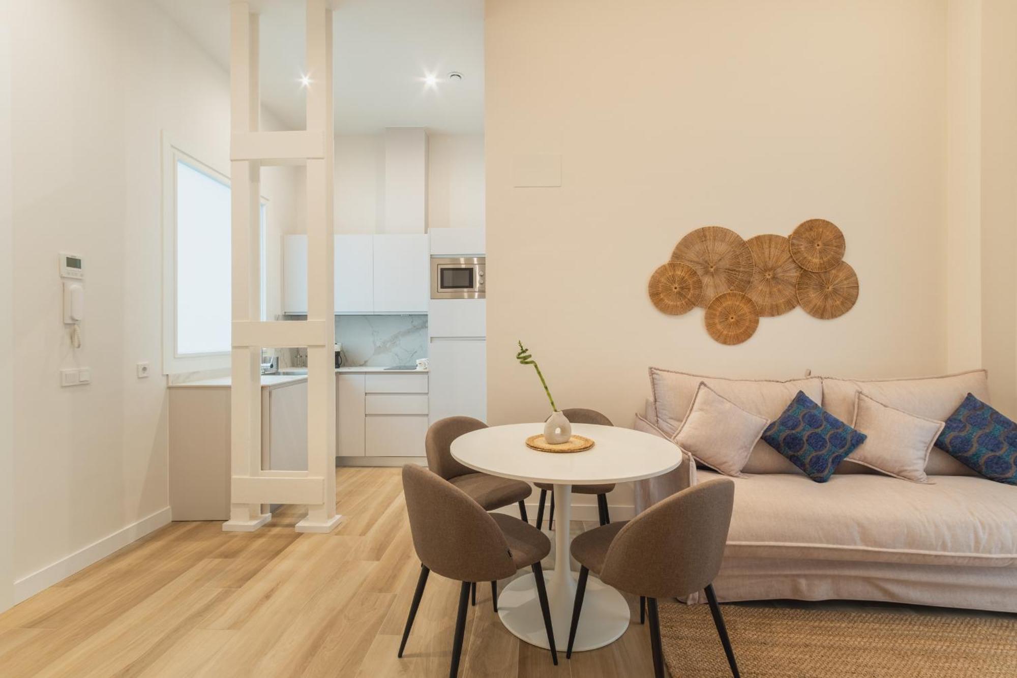 Qe Apartments Кадис Экстерьер фото