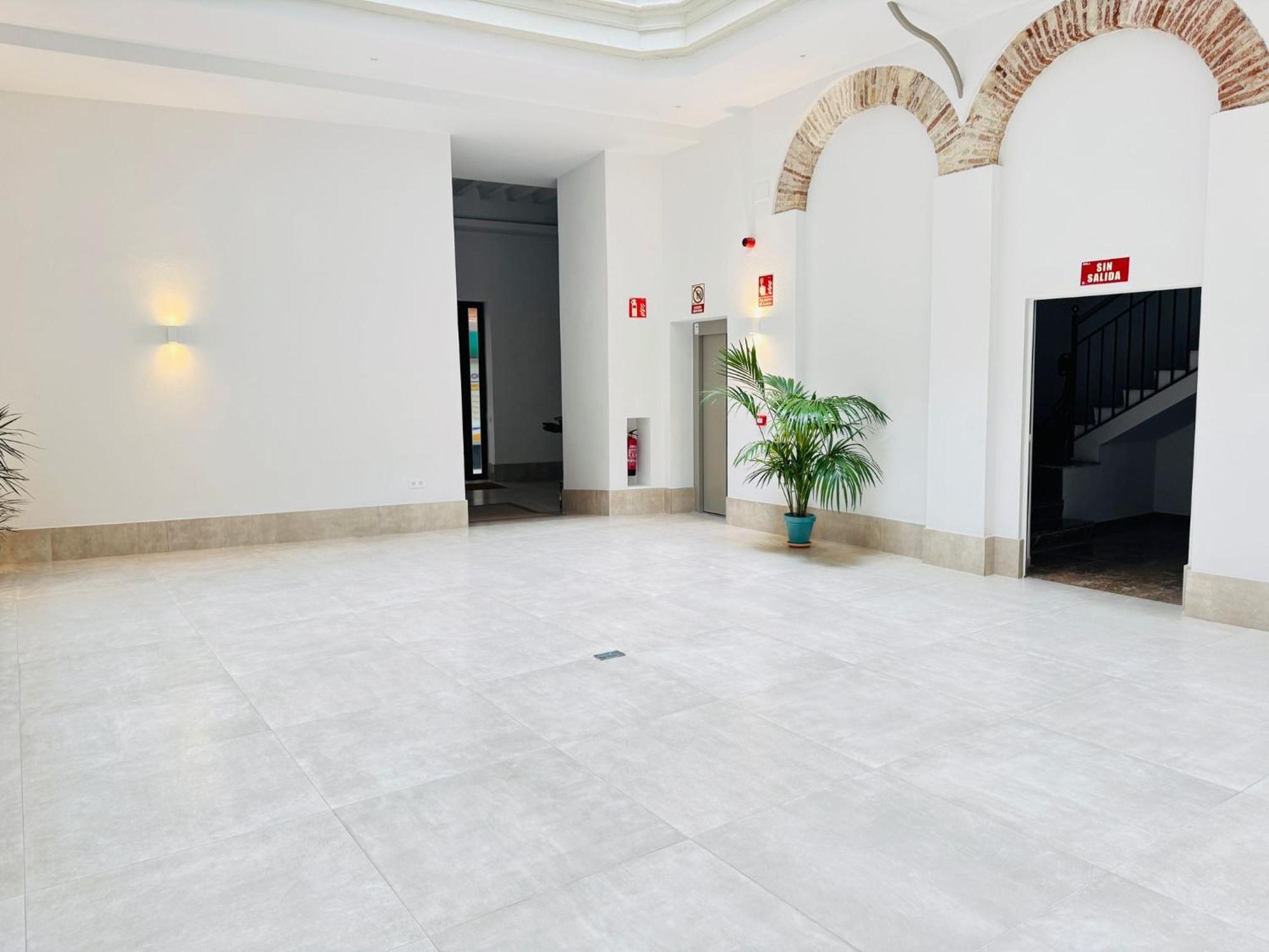 Qe Apartments Кадис Экстерьер фото