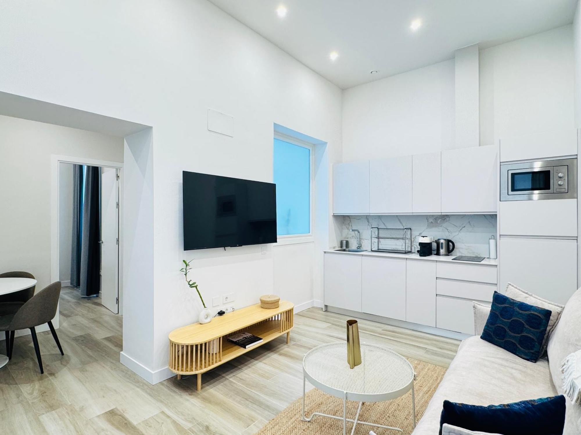 Qe Apartments Кадис Экстерьер фото